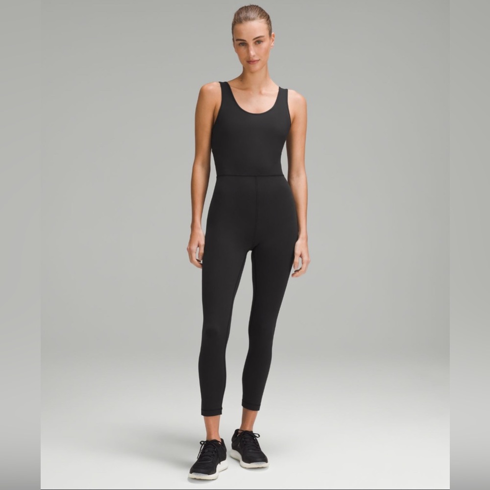 Lulu Lemon Align Bodysuit 25”- Size 6